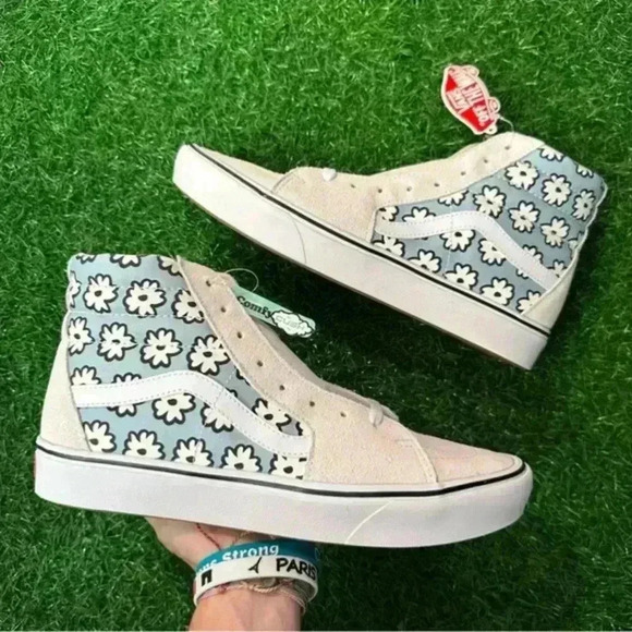 Vans Other - Vans Comfycush Sk8 Hi Mixed Cozy